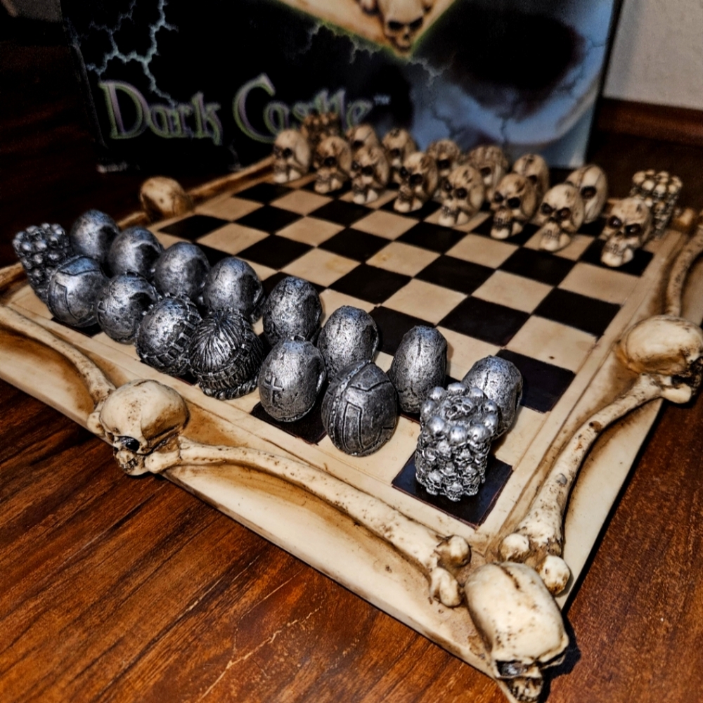 Dark Castle Gothic Collectors Chess Set